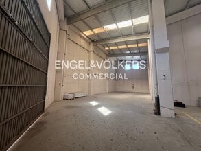 Industrial in Montcada i Reixac, Barcelona to rent Interior Photo- Image 2 of 23