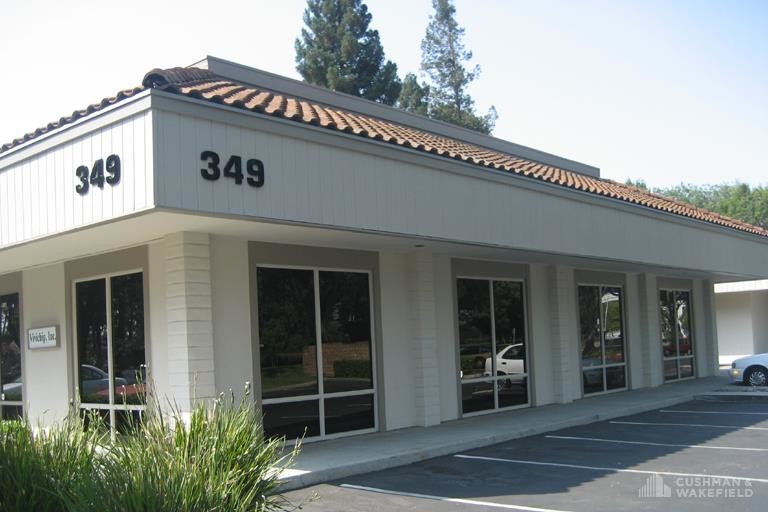 333-349 Cobalt Way, Sunnyvale, CA for rent - Building Photo - Image 3 of 8