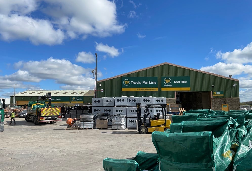 12 Love Ln, Cirencester for sale Primary Photo- Image 1 of 1