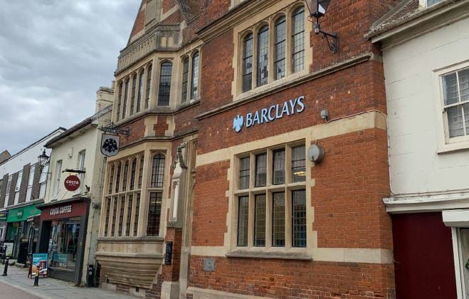 23 High St, Royston for sale - Primary Photo - Image 1 of 1