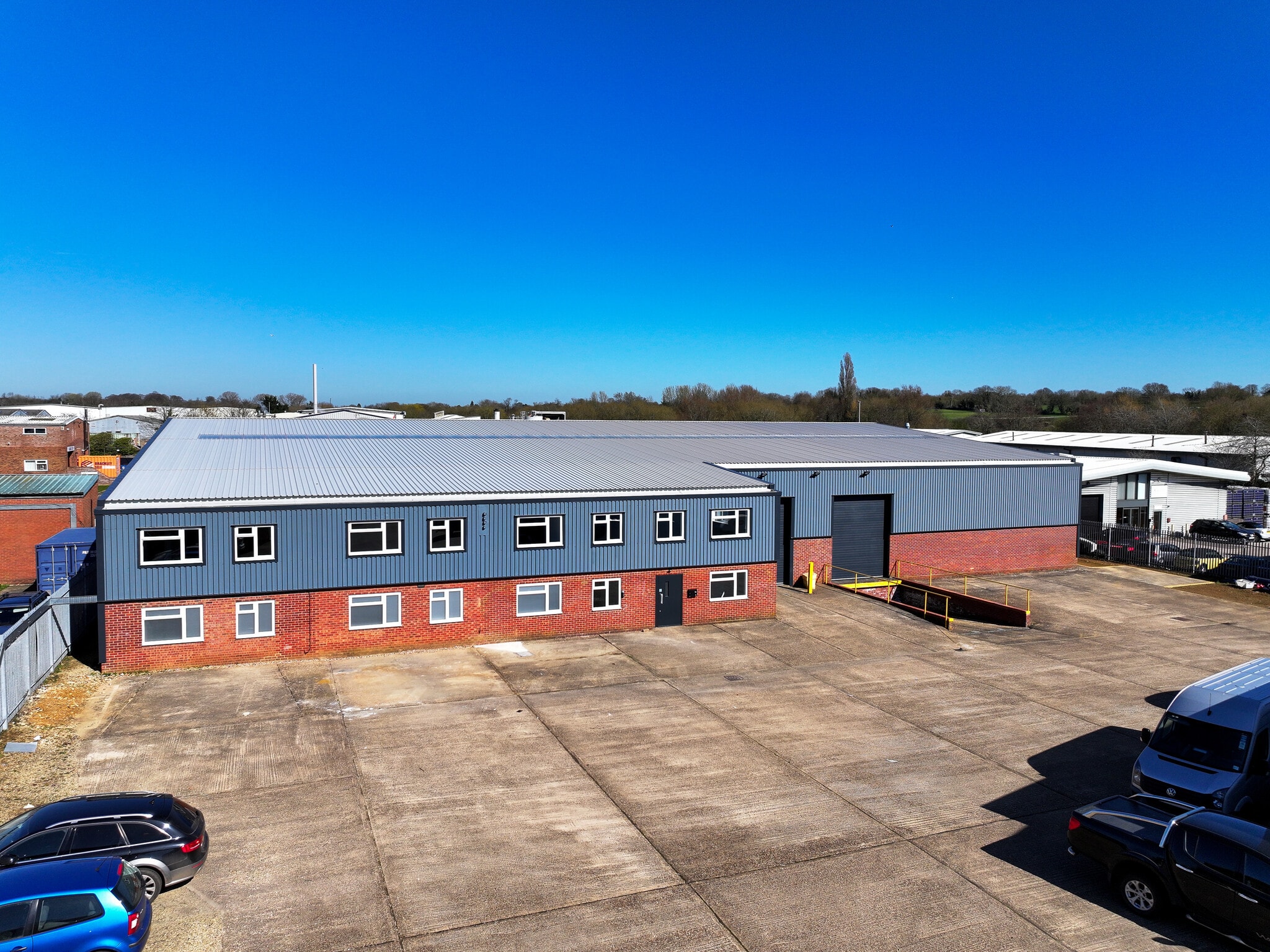 Borough Road, Buckingham Road Industrial Estate, Brackley to rent Building Photo- Image 1 of 5