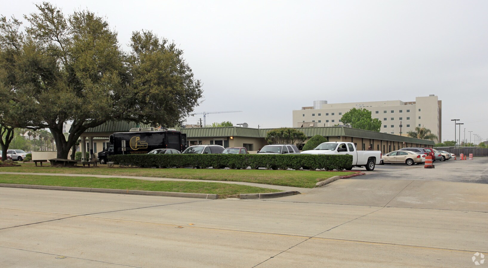 750 N Texas Ave, Webster 77598 UK