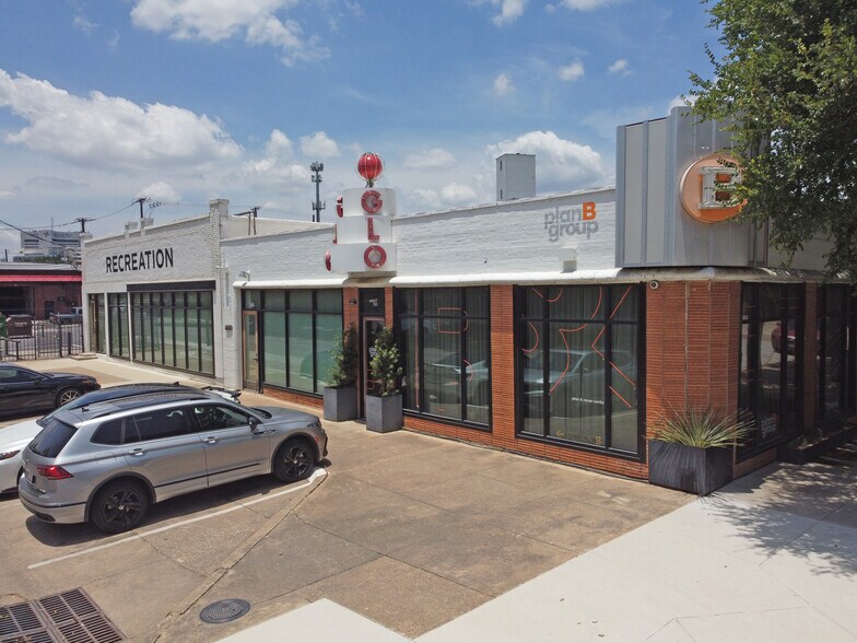 3710-3712 Commerce St, Dallas, TX for sale - Building Photo - Image 3 of 7