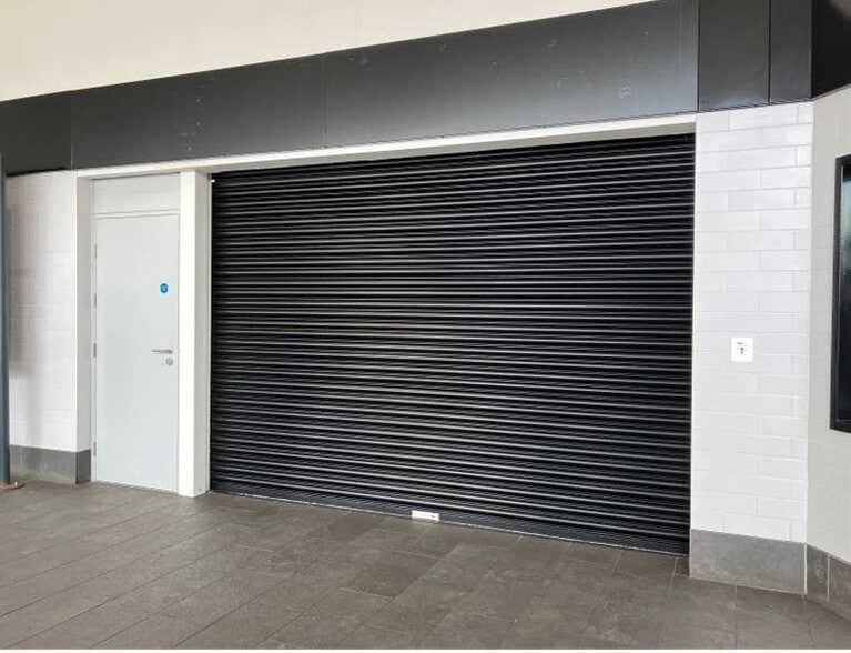 Queen St, South Shields to rent - Building Photo - Image 3 of 12