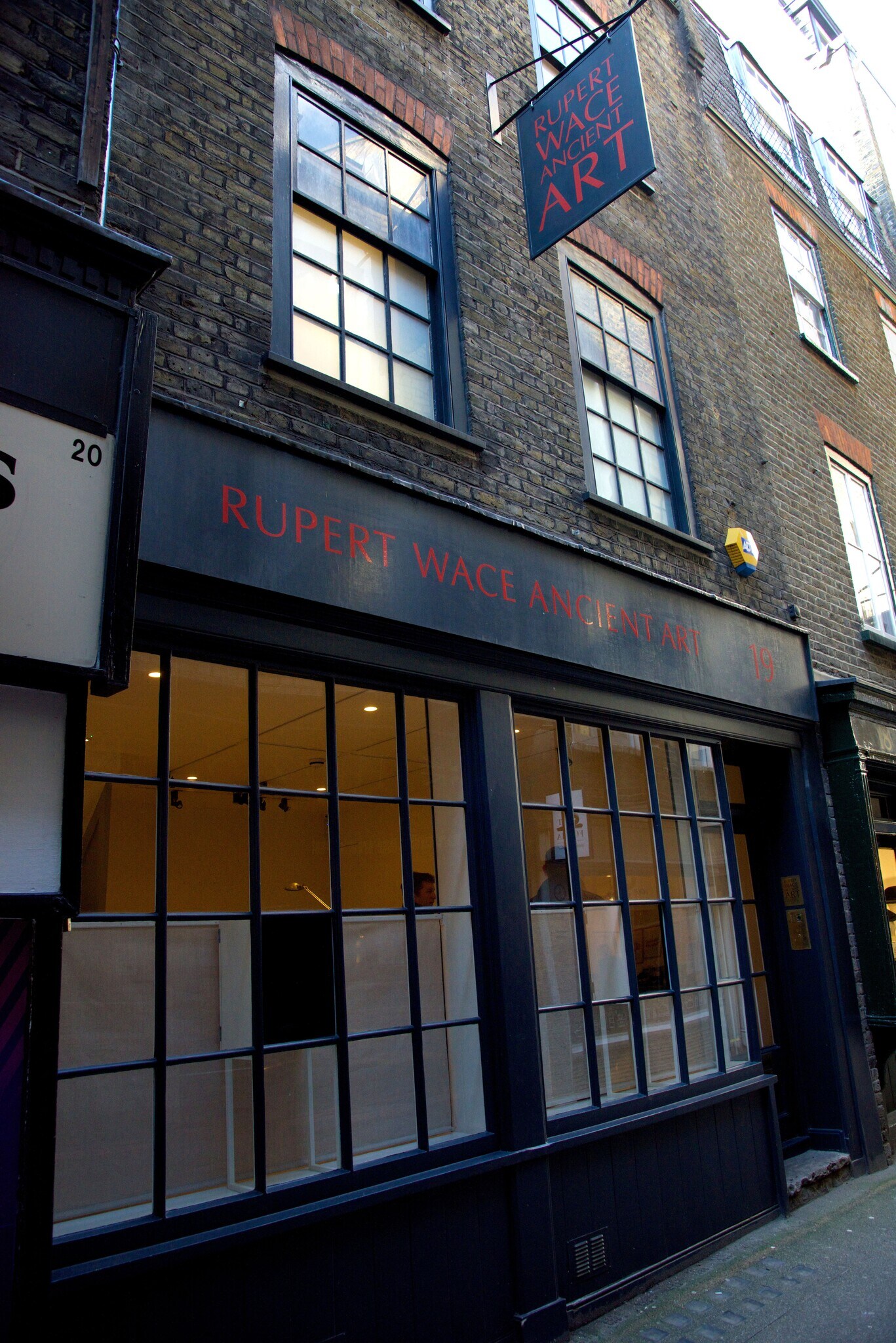 19 Crown Passage, London for sale Primary Photo- Image 1 of 1