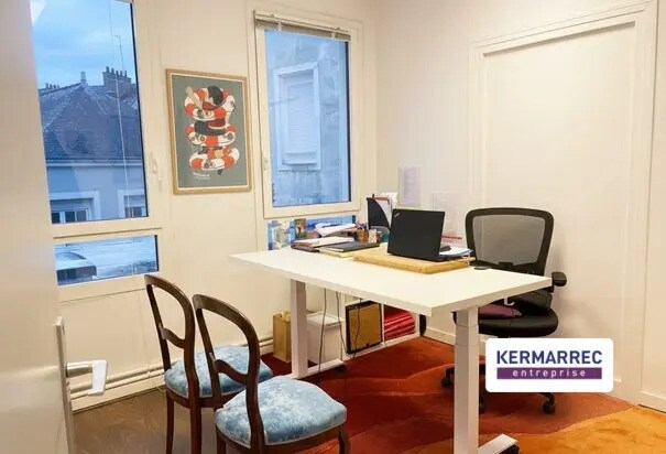 Location Bureaux 99 m² - Photo 1