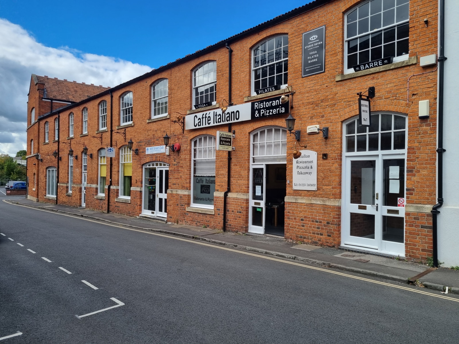 7 Mill St, Trowbridge to rent Building Photo- Image 1 of 4