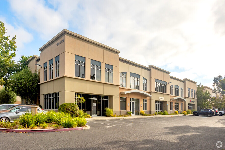 1116 Cadillac Ct, Milpitas, CA to rent - Primary Photo - Image 3 of 15