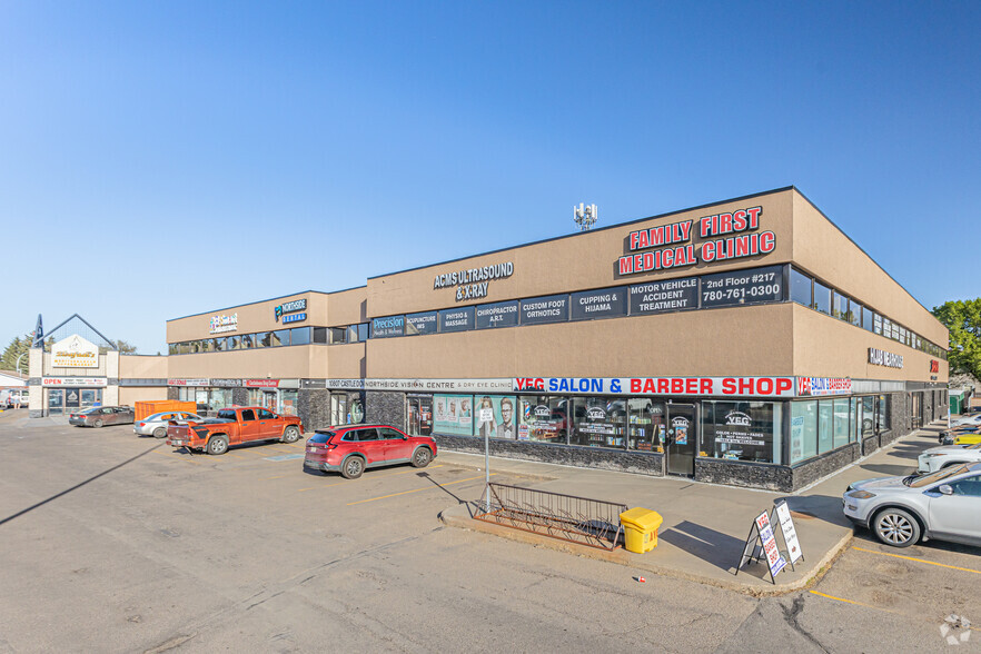 10807 Castle Downs Rd NW, Edmonton, AB for sale - Primary Photo - Image 1 of 1