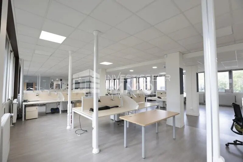 Office in Créteil to rent - Interior Photo - Image 2 of 5