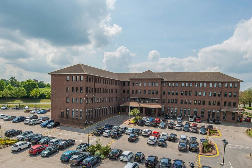 One Station Approach, Harlow to rent - Building Photo - Image 3 of 8