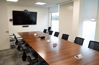 82 Oxford Rd, Uxbridge to rent Interior Photo- Image 2 of 8