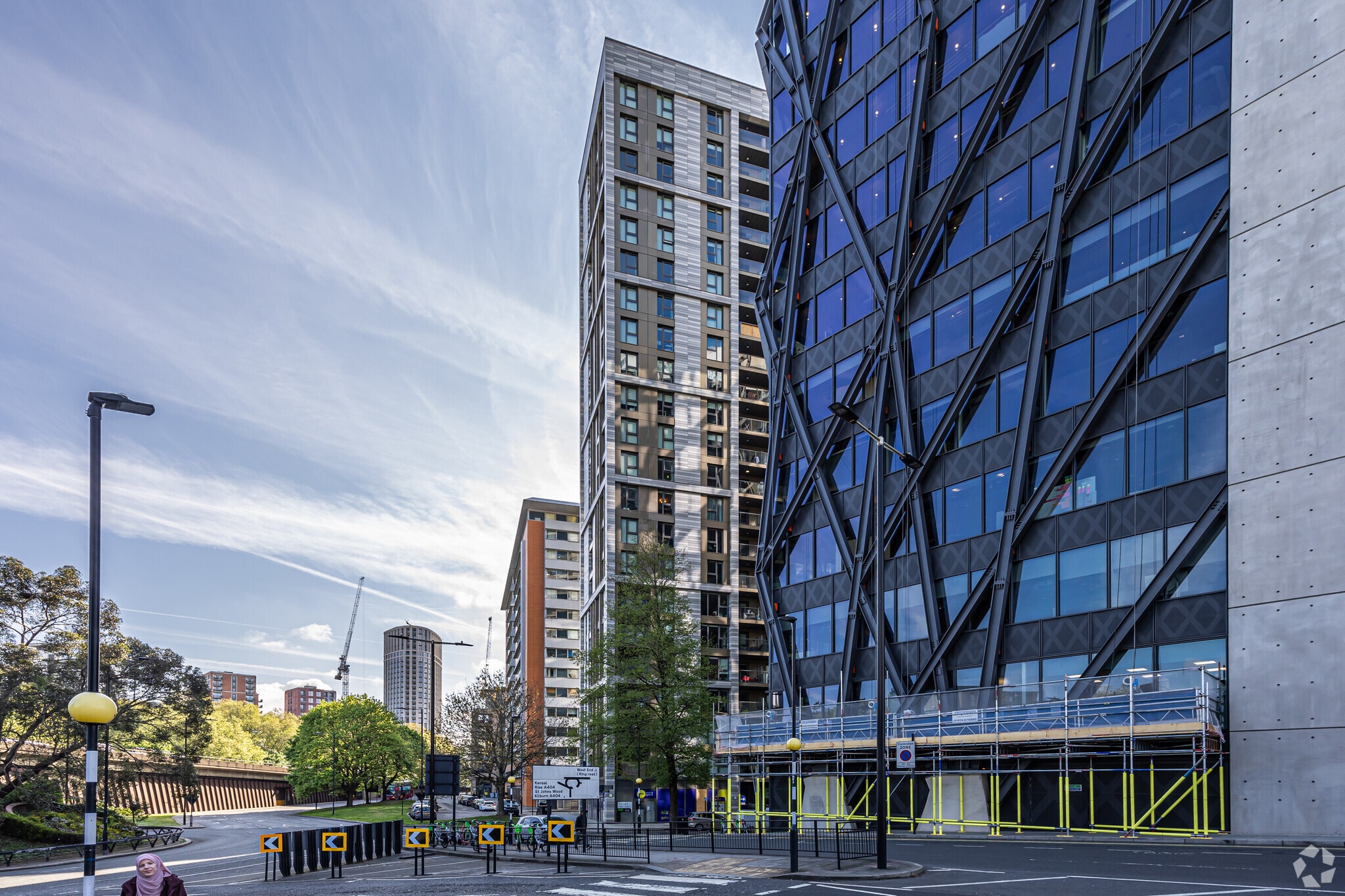 North Wharf Rd, London to rent Building Photo- Image 1 of 3