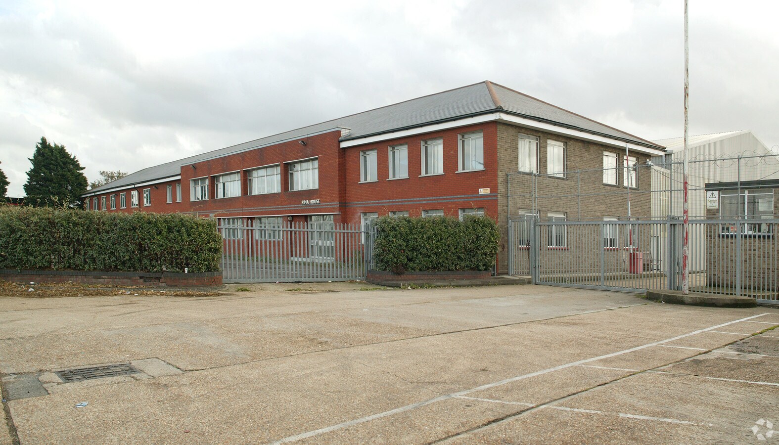 Ripple Rd, Barking IG11 0RH