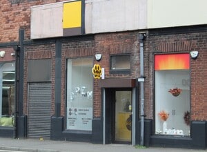 207 Dalrymple St, Greenock to rent Building Photo- Image 1 of 1