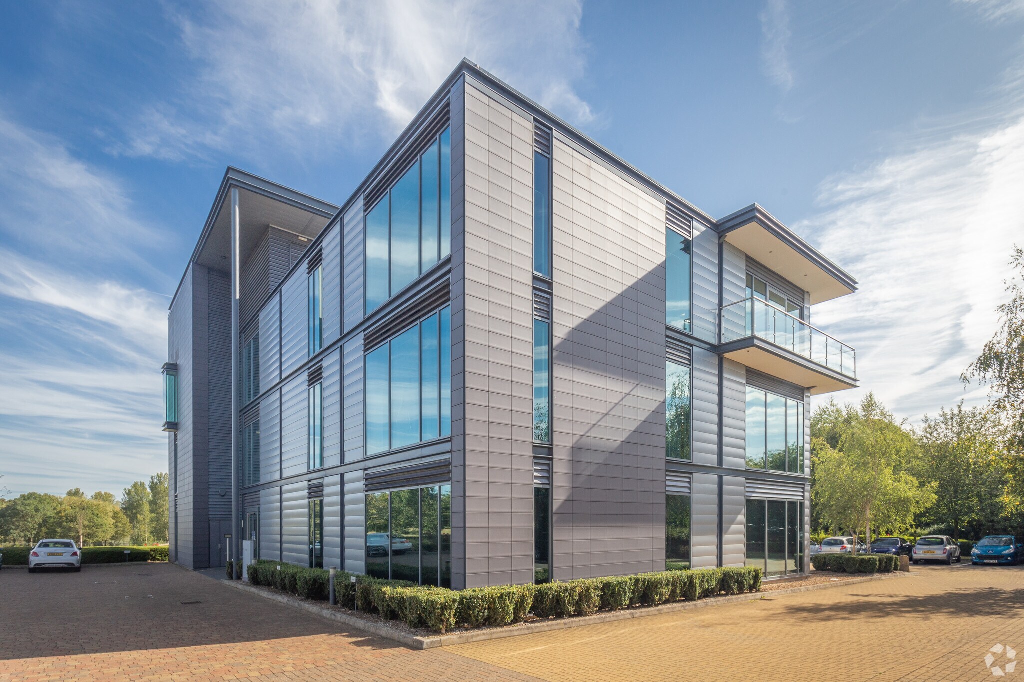 1a Seebeck Pl, Milton Keynes for sale Building Photo- Image 1 of 1