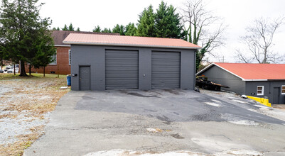 223-225 N Lamar St, Roxboro, NC for rent Building Photo- Image 1 of 8