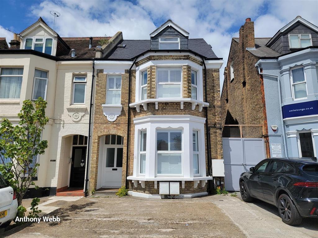 487 Green Lanes, London for sale Building Photo- Image 1 of 1