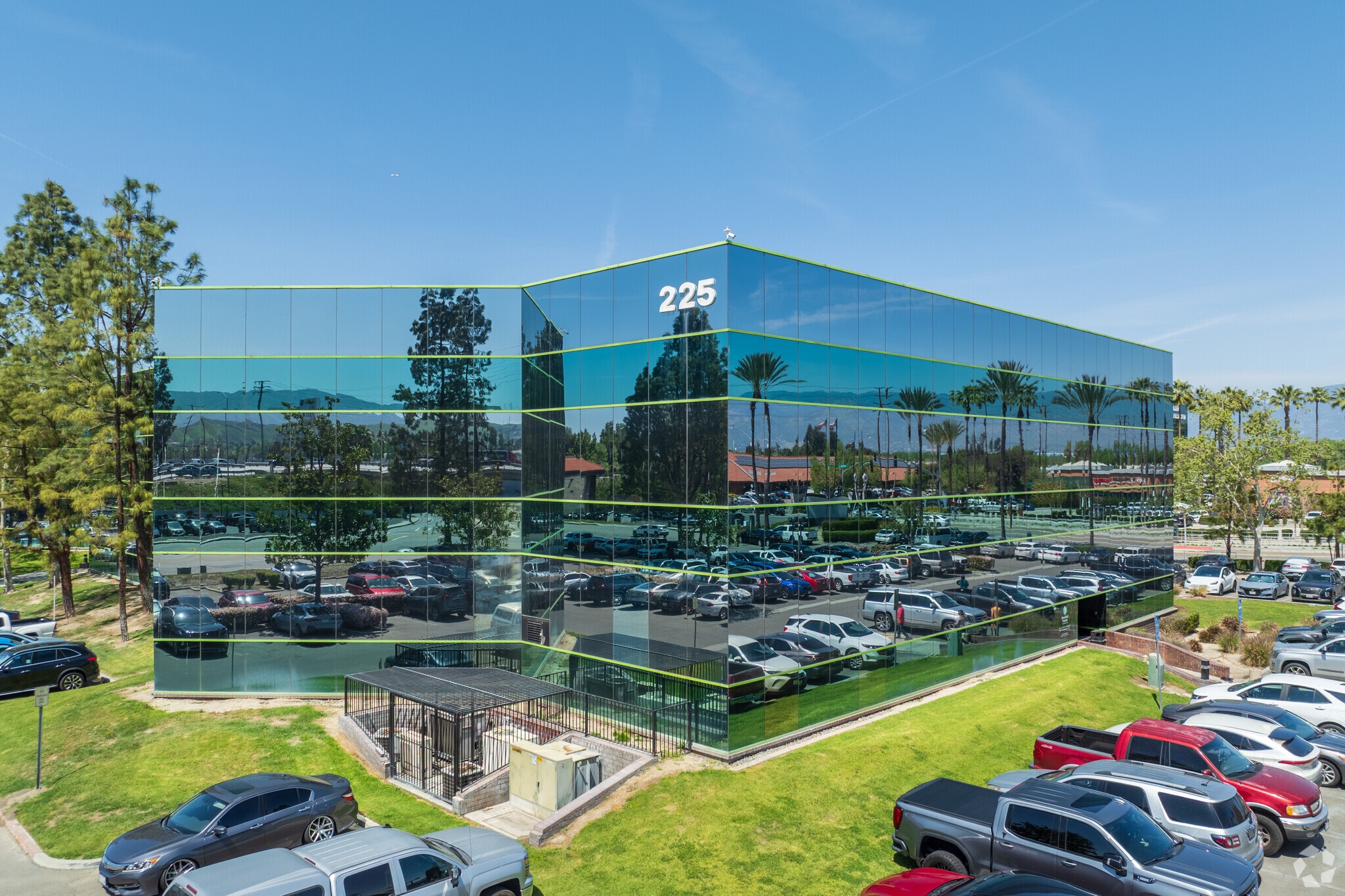 225 W Hospitality Ln, San Bernardino, CA to rent Building Photo- Image 1 of 8