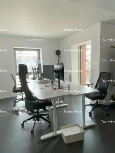 Retail in Nantes for sale - Building Photo - Image 2 of 8