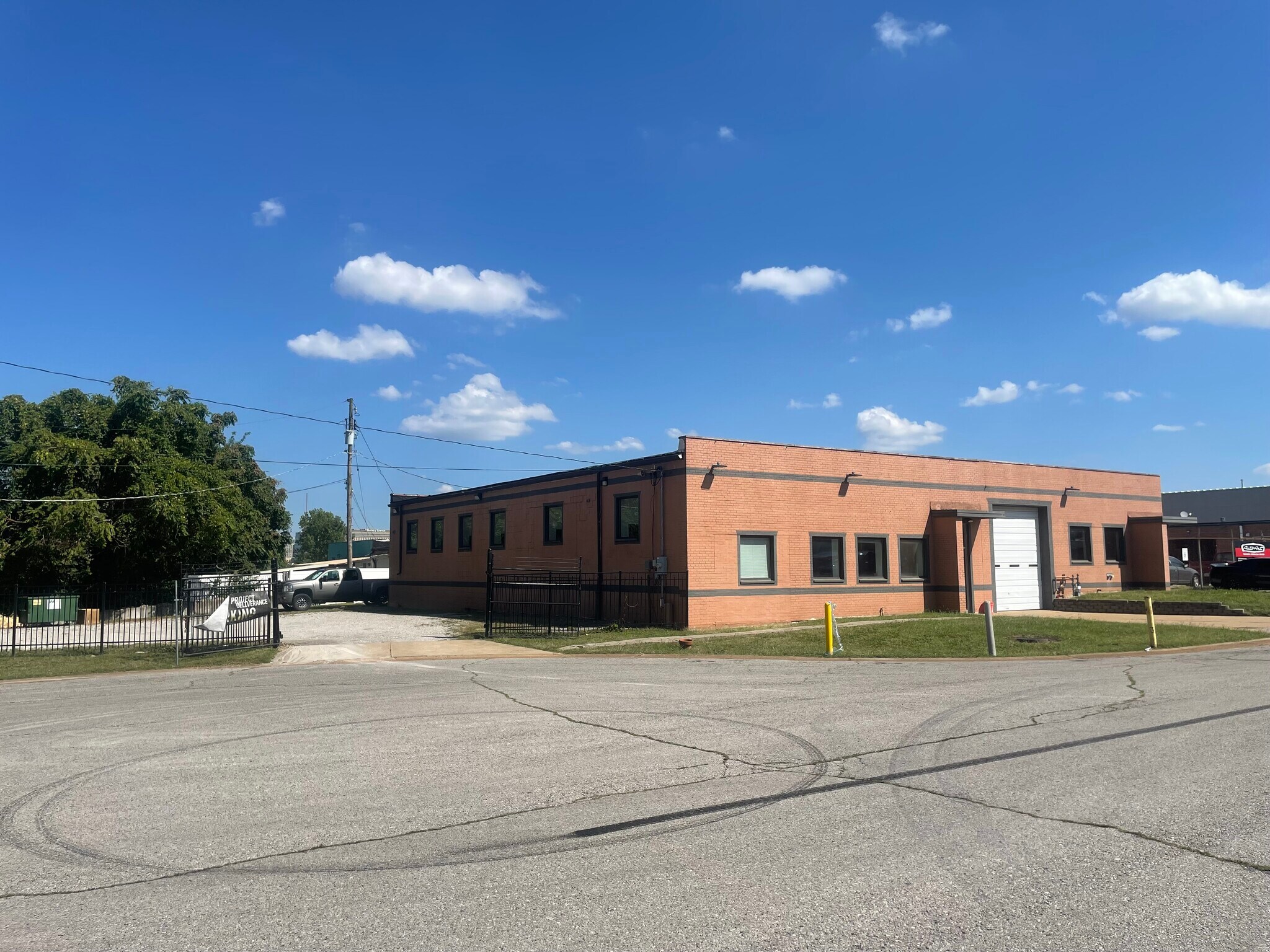 5301-5323 Northrup Ave, Saint Louis, MO for sale Building Photo- Image 1 of 1