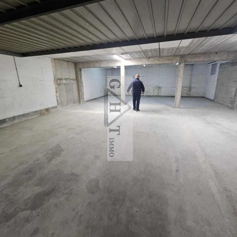 Industrial in Limeil-Brévannes for sale Interior Photo- Image 1 of 2