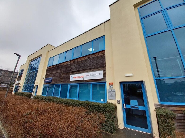 1-4 Whittle Ct, Milton Keynes to rent - Primary Photo - Image 1 of 2