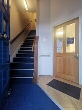 15-15B The Diamond, Londonderry to rent Interior Photo- Image 2 of 2