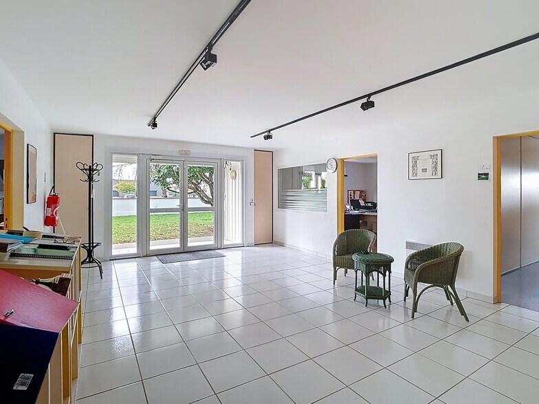 Light Industrial in Fontenilles for sale - Interior Photo - Image 3 of 16