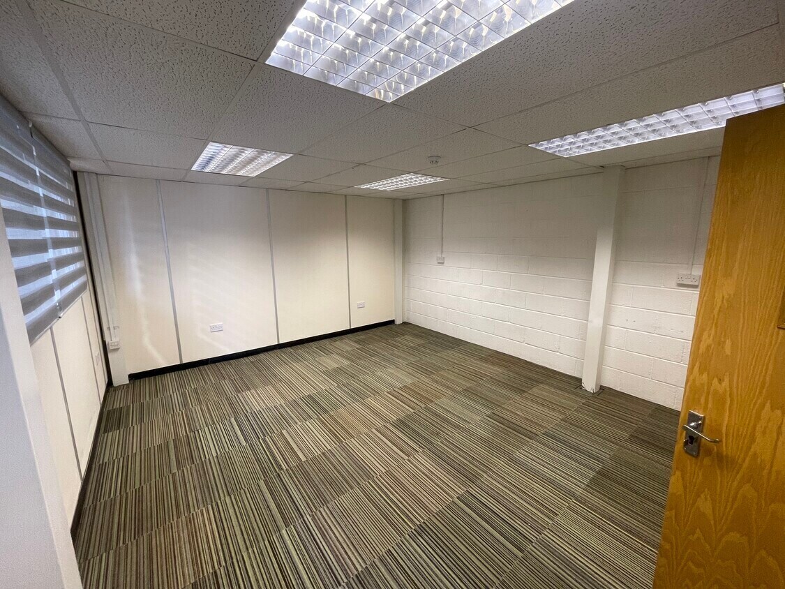 Stonestile Rd, Headcorn to rent Interior Photo- Image 1 of 7