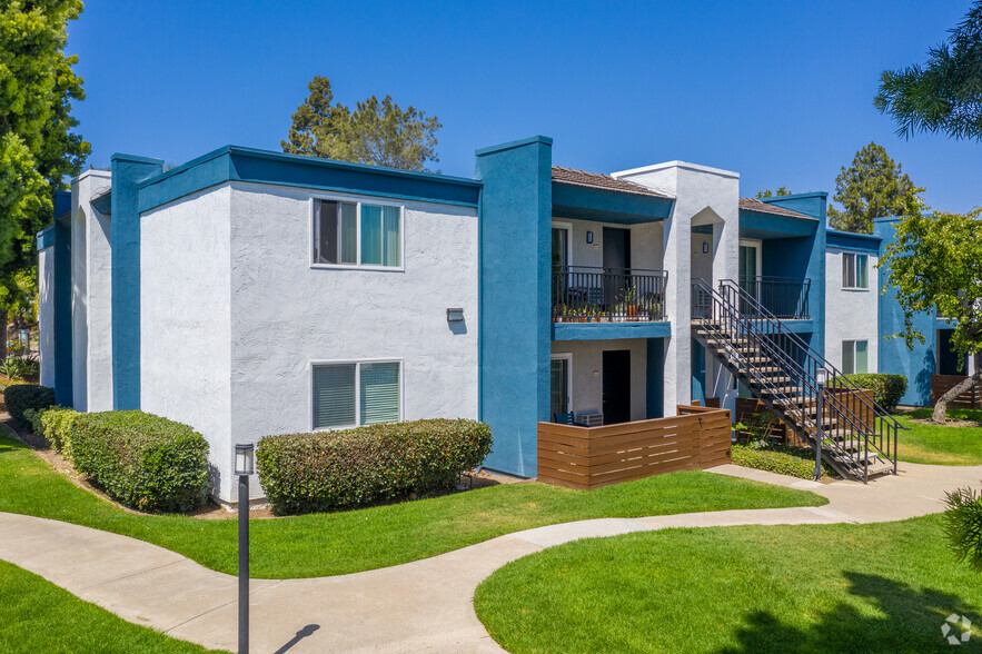 7400 Parkway Dr, La Mesa, CA for sale - Primary Photo - Image 1 of 1