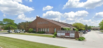 8903-8939 Broadway, Merrillville, IN for rent Building Photo- Image 1 of 6