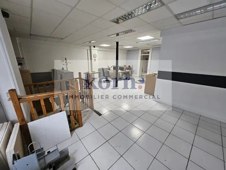 Build-to-Rent in Paris for sale - Interior Photo - Image 2 of 8