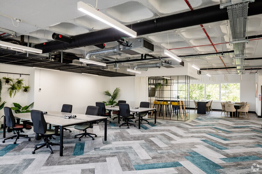 Bridge Ave, Maidenhead to rent - Interior Photo - Image 3 of 26