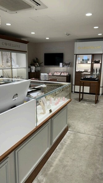 3-5 Low Pavement, Chesterfield to rent - Interior Photo - Image 3 of 3