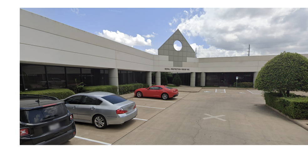 11001 S Wilcrest Dr, Houston, TX for rent - Building Photo - Image 1 of 8