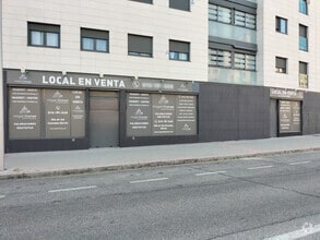 Retail in Madrid, Madrid to rent Interior Photo- Image 1 of 14