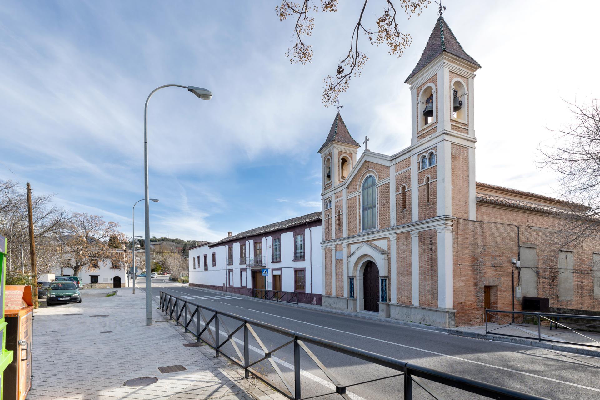 Calle Real del Fargue, 2, Granada, Granada for sale Primary Photo- Image 1 of 42