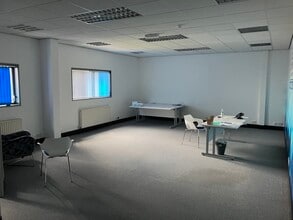 Saxon Way, Hessle to rent Interior Photo- Image 2 of 4