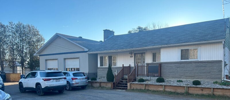 2460 Leitrim Rd, Ottawa, ON for sale - Building Photo - Image 1 of 1