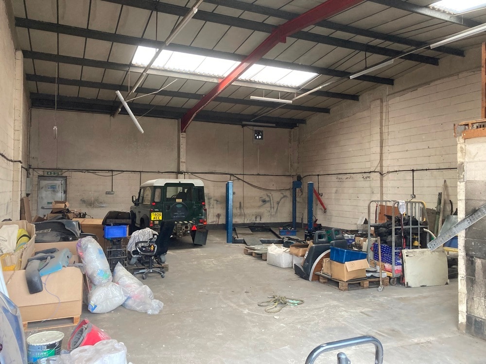 Brunel Dr, Newark to rent Interior Photo- Image 1 of 1