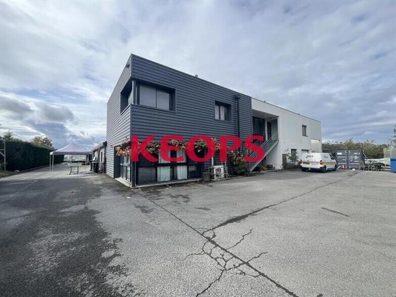 20 Rue De Marclan, Muret for sale - Building Photo - Image 1 of 6
