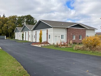 More details for 1175 Double Tree Ln, Grafton, WI - Specialist for Sale