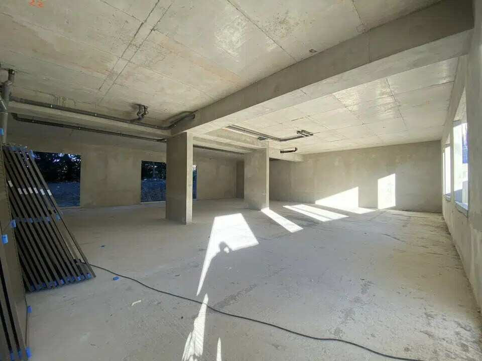 Office in Cagnes-sur-Mer for sale Building Photo- Image 1 of 7