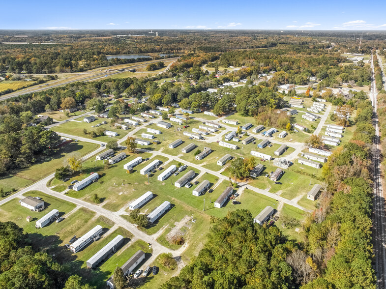 2 Park Portfolio - Tarboro NC portfolio of 2 properties for sale on LoopNet.co.uk - Building Photo - Image 3 of 7