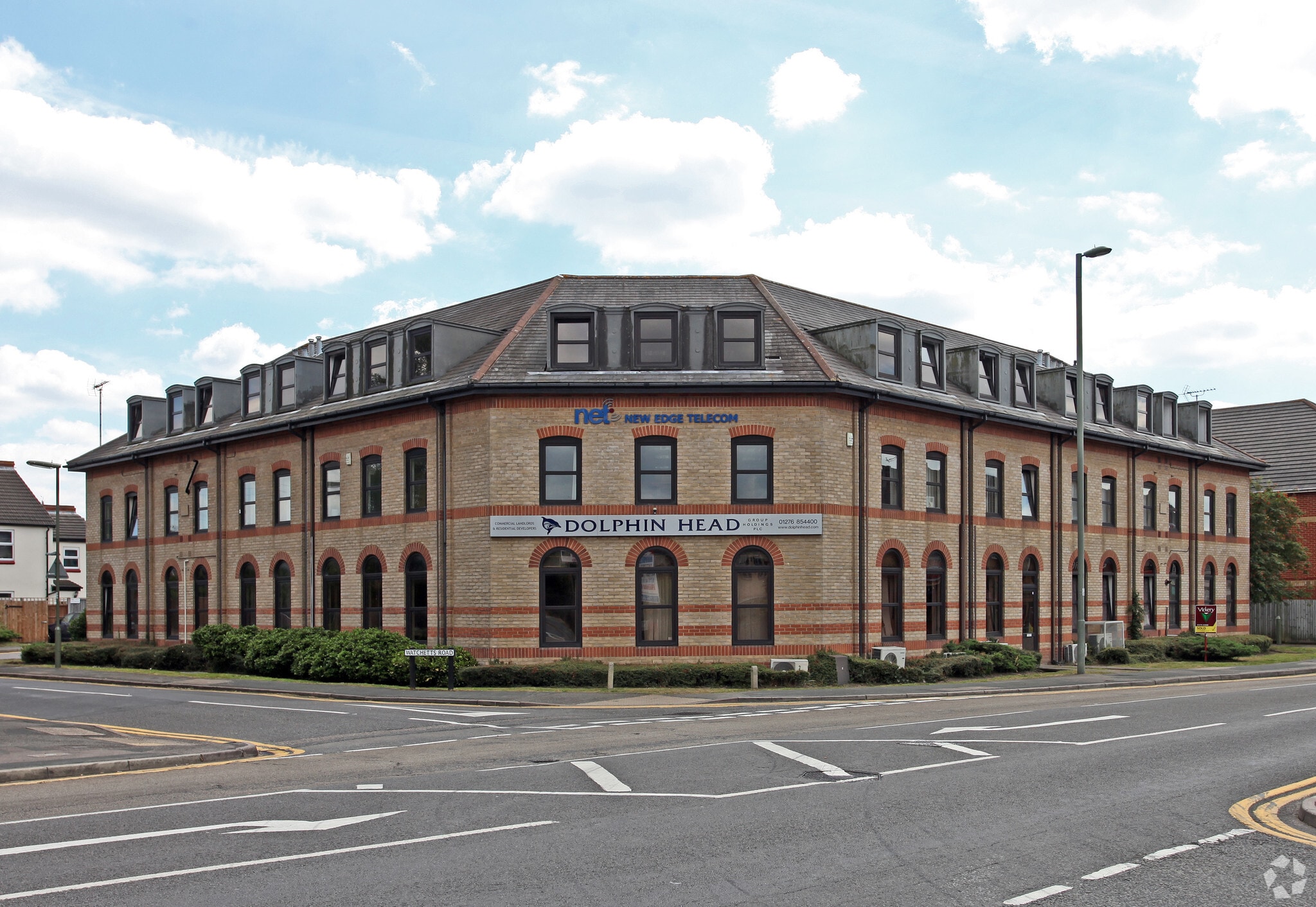 103 Frimley Rd, Camberley to rent Primary Photo- Image 1 of 4