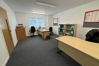 7A Burrell Way, Thetford to rent Interior Photo- Image 2 of 3