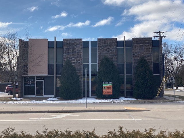 1033 W College Ave, Appleton, WI for sale - Building Photo - Image 1 of 1