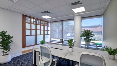 Lynch Wood, Peterborough to rent Interior Photo- Image 1 of 14