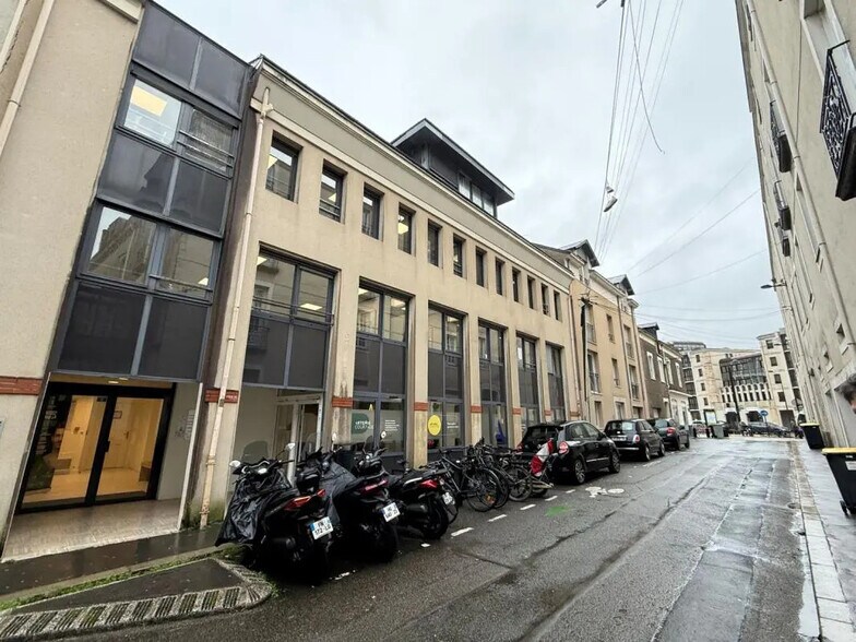 4 Rue D'Erlon, Nantes to rent - Building Photo - Image 1 of 11